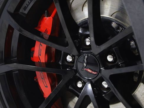 Used 2019 Chevrolet Corvette Grand Sport image 17