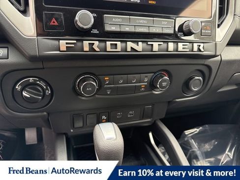 New 2026 Nissan Frontier SV w/ Tow Package AWD/4WD image 24