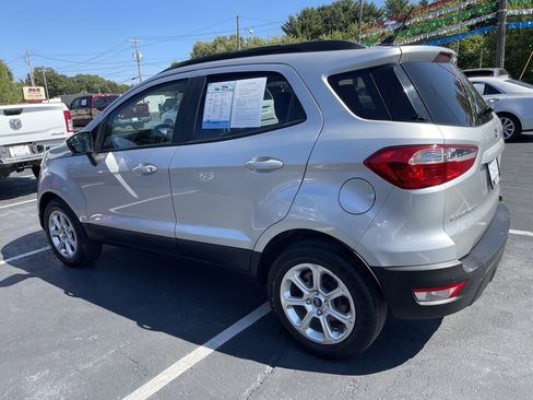 Used 2020 Ford EcoSport SE image 4