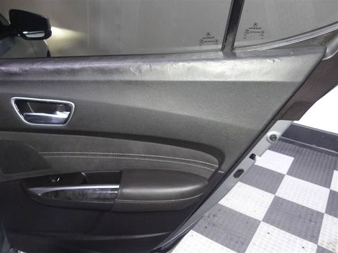 Used 2018 Acura TLX V6 w/ Technology Package FWD image 23