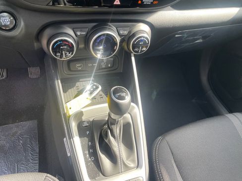 New 2026 Hyundai Venue SEL image 11