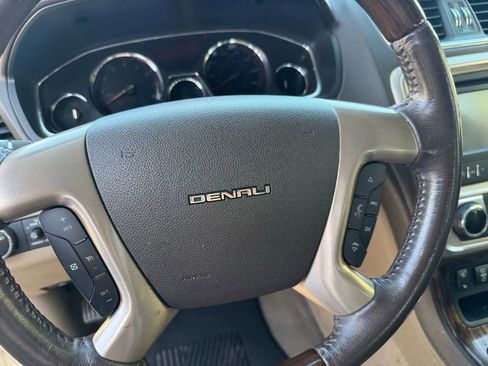 Used 2013 GMC Acadia Denali image 14