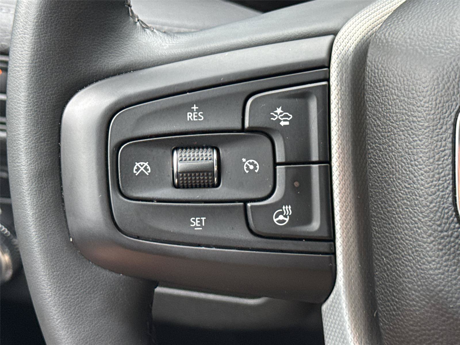 Certified 2023 GMC Yukon Denali AWD/4WD image 12