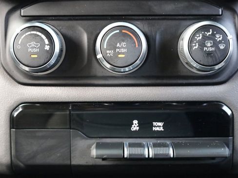 Used 2020 RAM 1500 Big Horn image 43