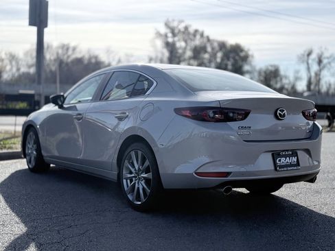 Used 2023 MAZDA MAZDA3 s image 5