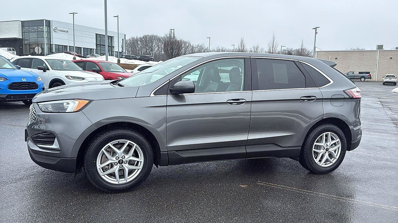 Used 2024 Ford Edge SEL AWD/4WD image 13