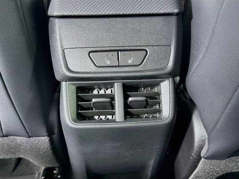 New 2027 Chevrolet Equinox RS w/ Safety and Technology Package AWD/4WD image 21
