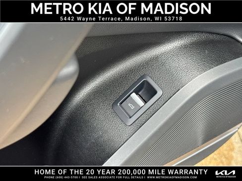 Used 2023 Audi Q5 2.0T Premium Plus AWD/4WD image 13