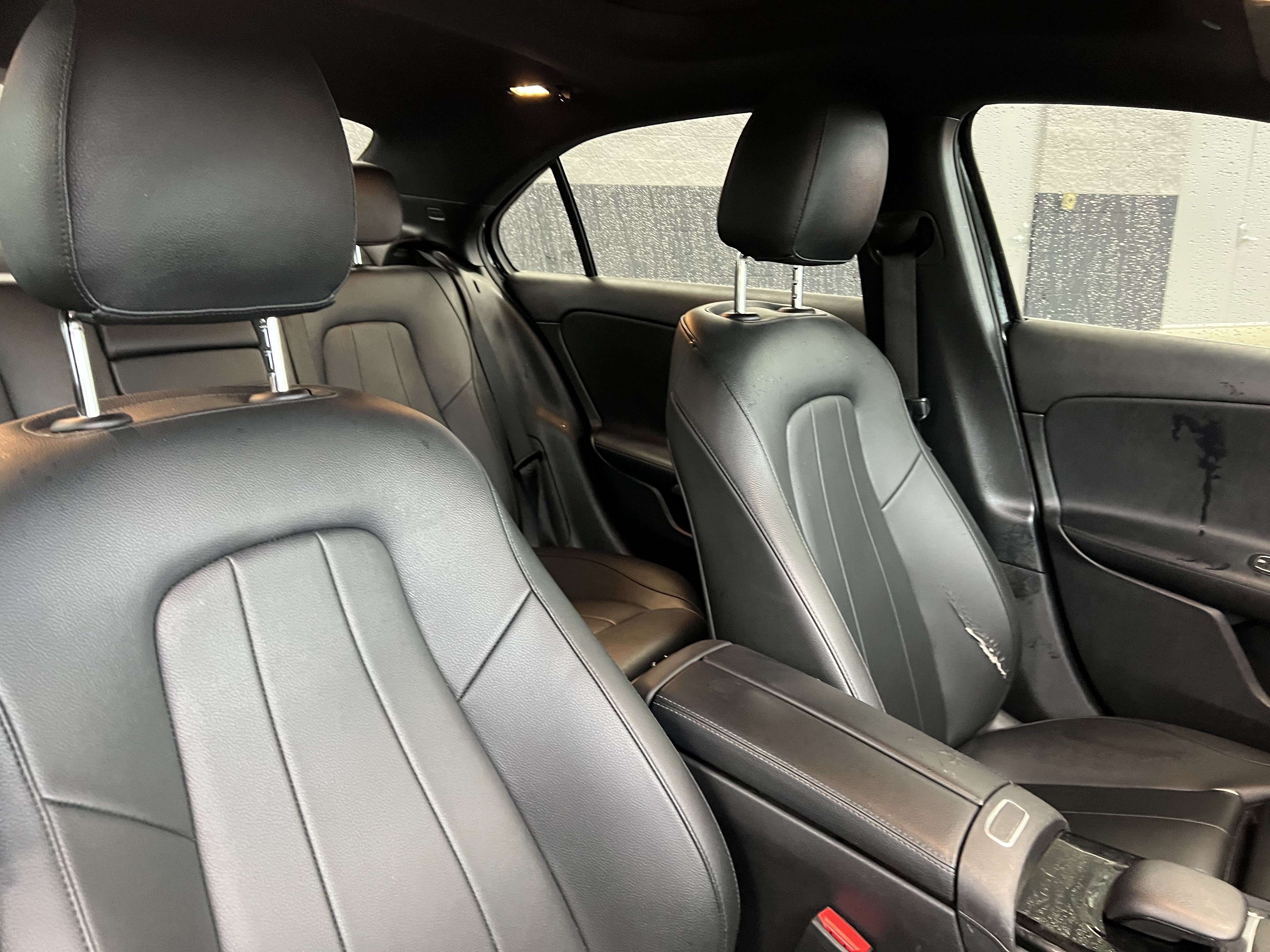 Used 2022 Mercedes-Benz A 220 image 35