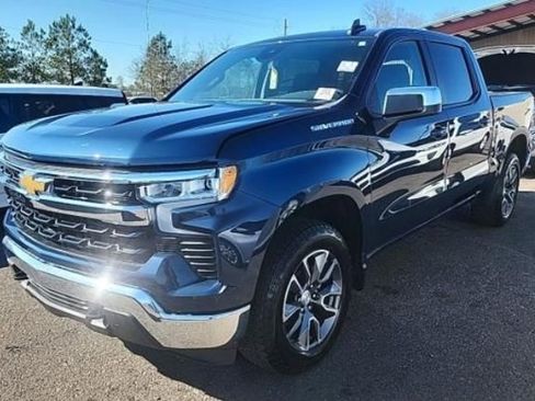Used 2023 Chevrolet Silverado 1500 LT image 2