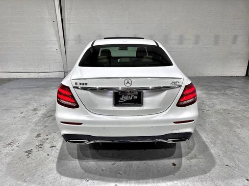 Used 2019 Mercedes-Benz E 300 image 22
