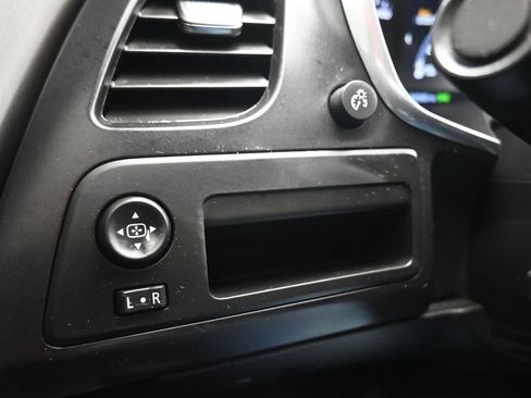 Used 2019 Chevrolet Corvette Stingray Coupe w/ Battery Protection Package image 24