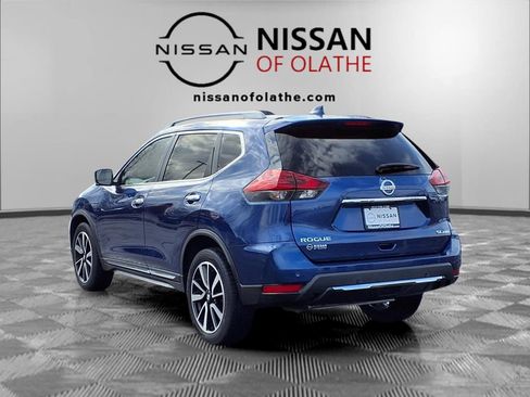 Used 2020 Nissan Rogue SL image 3