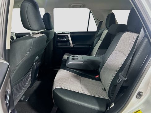 Used 2024 Toyota 4Runner SR5 RWD image 20