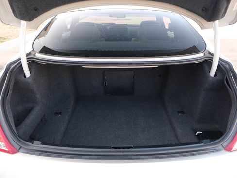 Used 2010 BMW 650i Coupe image 19