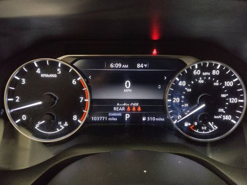 Used 2021 Nissan Rogue S FWD image 23