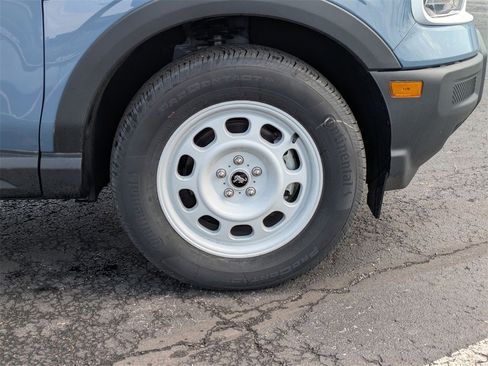 New 2025 Ford Bronco Sport Heritage w/ Convenience Package image 21