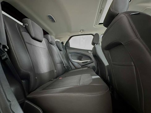 Used 2019 Ford EcoSport SE w/ SE Convenience Package image 25