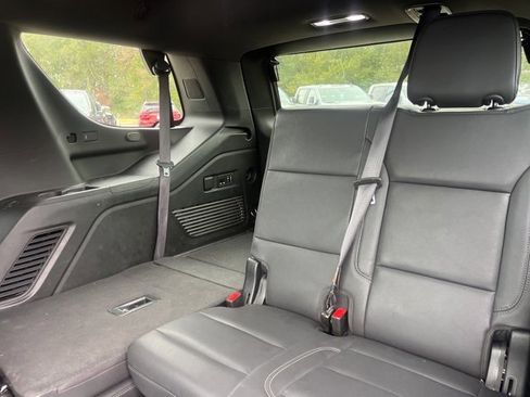 Used 2023 Chevrolet Tahoe Z71 w/ Luxury Package image 35