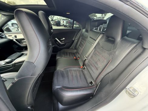 Used 2023 Mercedes-Benz CLA 250 image 30
