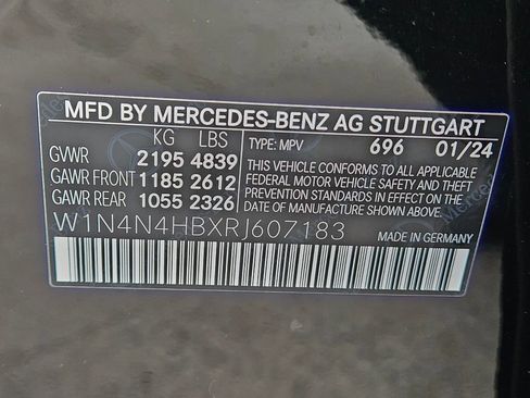 Certified 2024 Mercedes-Benz GLA 250 4MATIC image 27