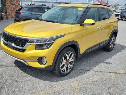 Used 2023 Kia Seltos SX w/ SX Sunroof Package