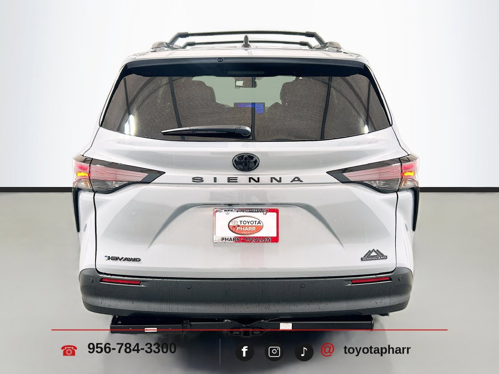 New 2026 Toyota Sienna XLE Woodland Edition AWD/4WD image 6