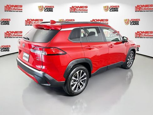 Certified 2024 Toyota Corolla Cross XLE AWD/4WD image 16
