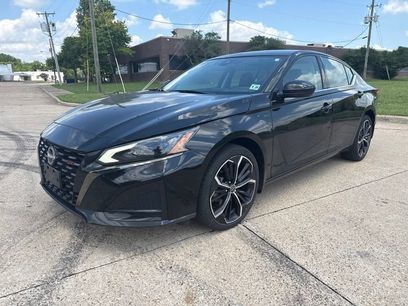Used 2023 Nissan Altima 2.5 SR