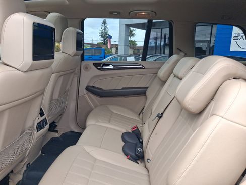 Used 2016 Mercedes-Benz GL 450 4MATIC image 26