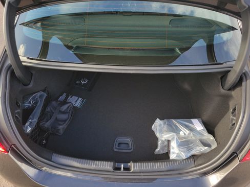 Used 2026 Mercedes-Benz C 300 Sedan image 9