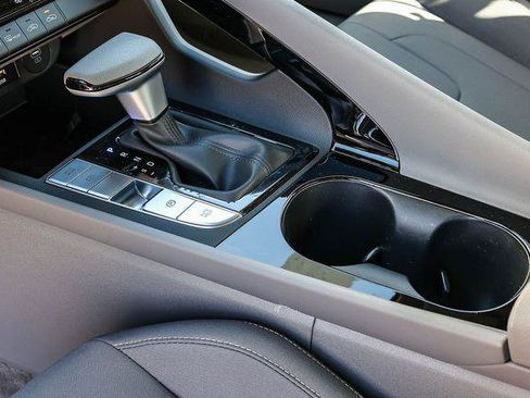New 2026 Hyundai Elantra Hybrid FWD image 20