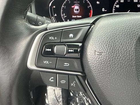 Used 2022 Honda Accord EX-L image 25