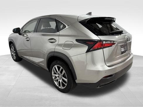 Used 2015 Lexus NX 300h FWD image 8