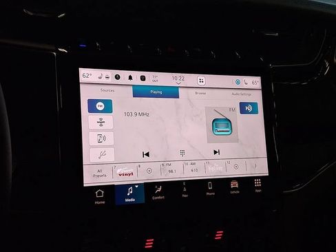 Used 2023 Jeep Grand Cherokee Trailhawk w/ Luxury Tech Group III AWD/4WD image 17