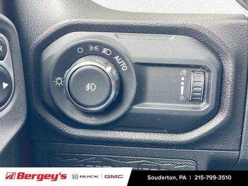 Used 2024 Jeep Wrangler Willys image 20