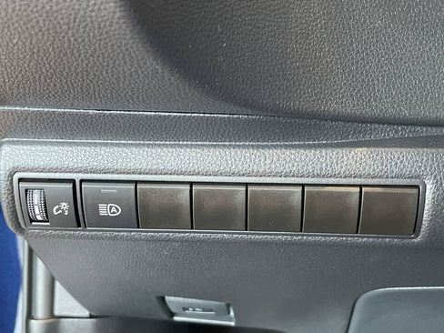 Used 2026 Toyota Corolla LE w/ LE Premium Package FWD image 22