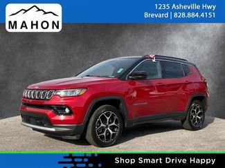 Used 2025 Jeep Compass Limited AWD/4WD video 1