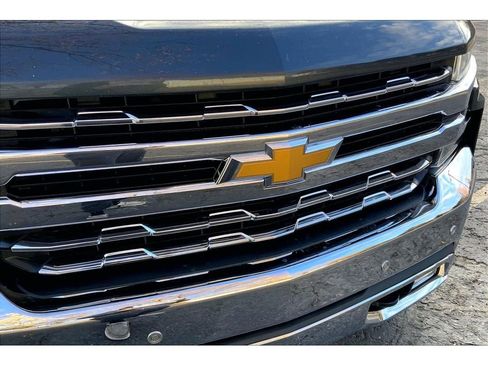 Used 2020 Chevrolet Silverado 1500 LTZ w/ LTZ Premium Package image 32