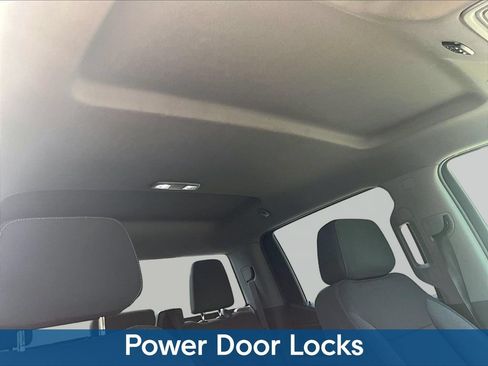 Used 2021 Chevrolet Silverado 1500 RST AWD/4WD image 32