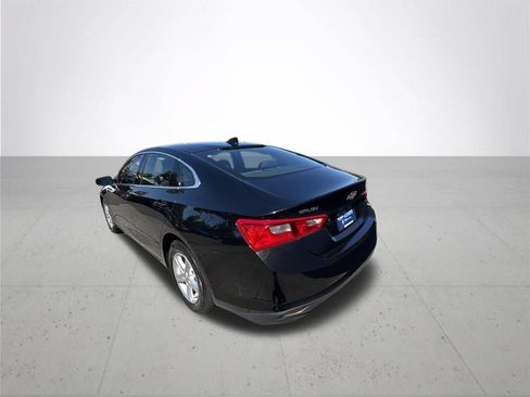 Used 2023 Chevrolet Malibu LT FWD image 9