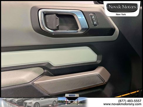 Used 2022 Ford Bronco Badlands AWD/4WD image 14