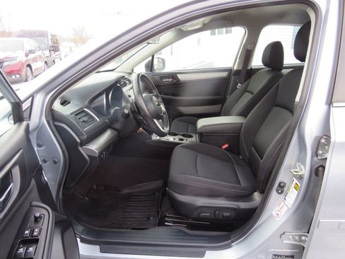 Used 2019 Subaru Legacy 2.5i Premium image 12