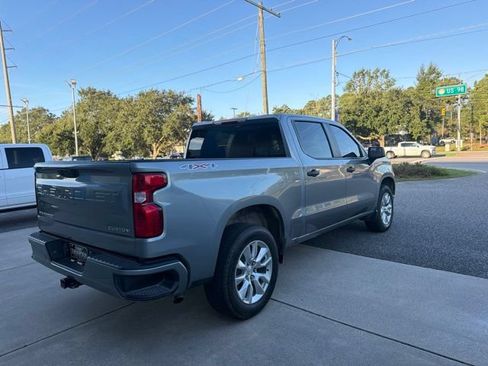 Used 2023 Chevrolet Silverado 1500 Custom AWD/4WD image 4