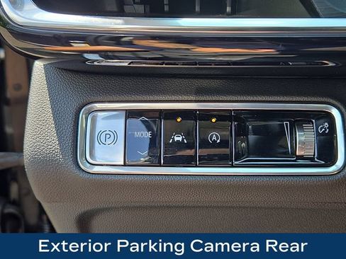 Used 2025 Buick Envision Preferred AWD/4WD image 14