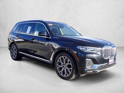 Used 2022 BMW X7 xDrive40i image 6