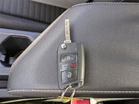 Used 2024 Volkswagen Jetta S image 25