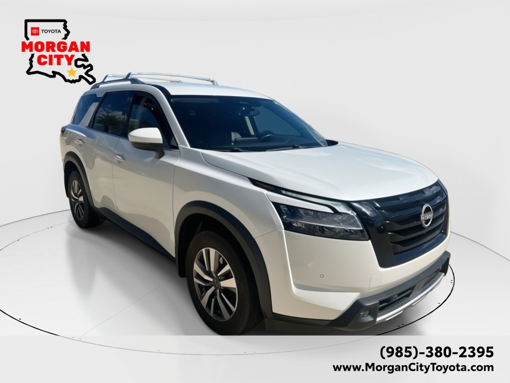 Used 2023 Nissan Pathfinder SL w/ Lighting Package (N92) FWD image 1