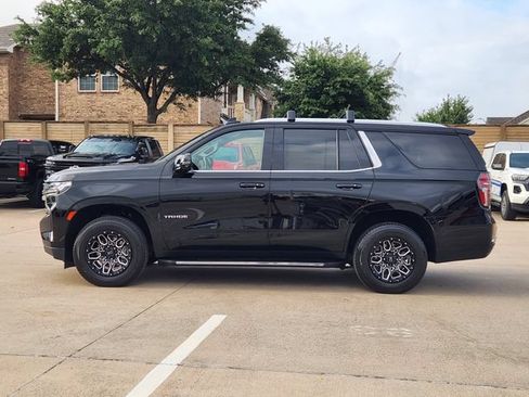 Used 2021 Chevrolet Tahoe LT w/ LT Signature Package AWD/4WD image 12