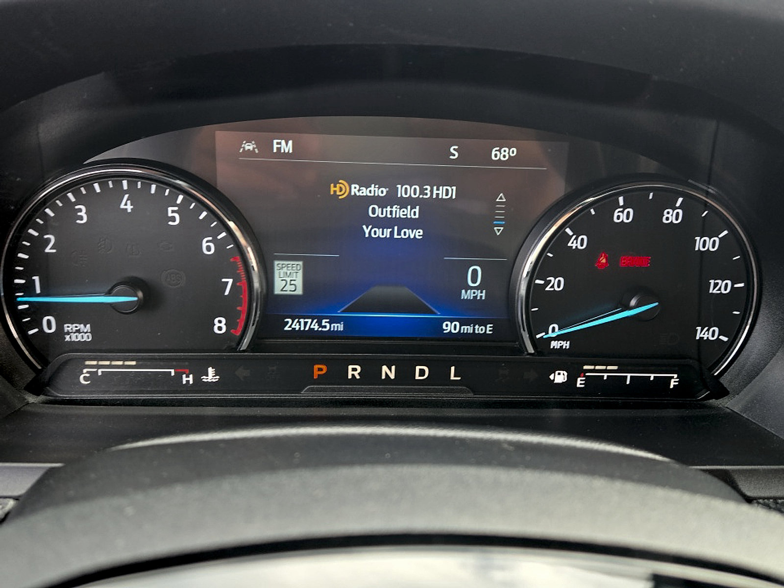 Used 2023 Ford Explorer ST-Line AWD/4WD image 15